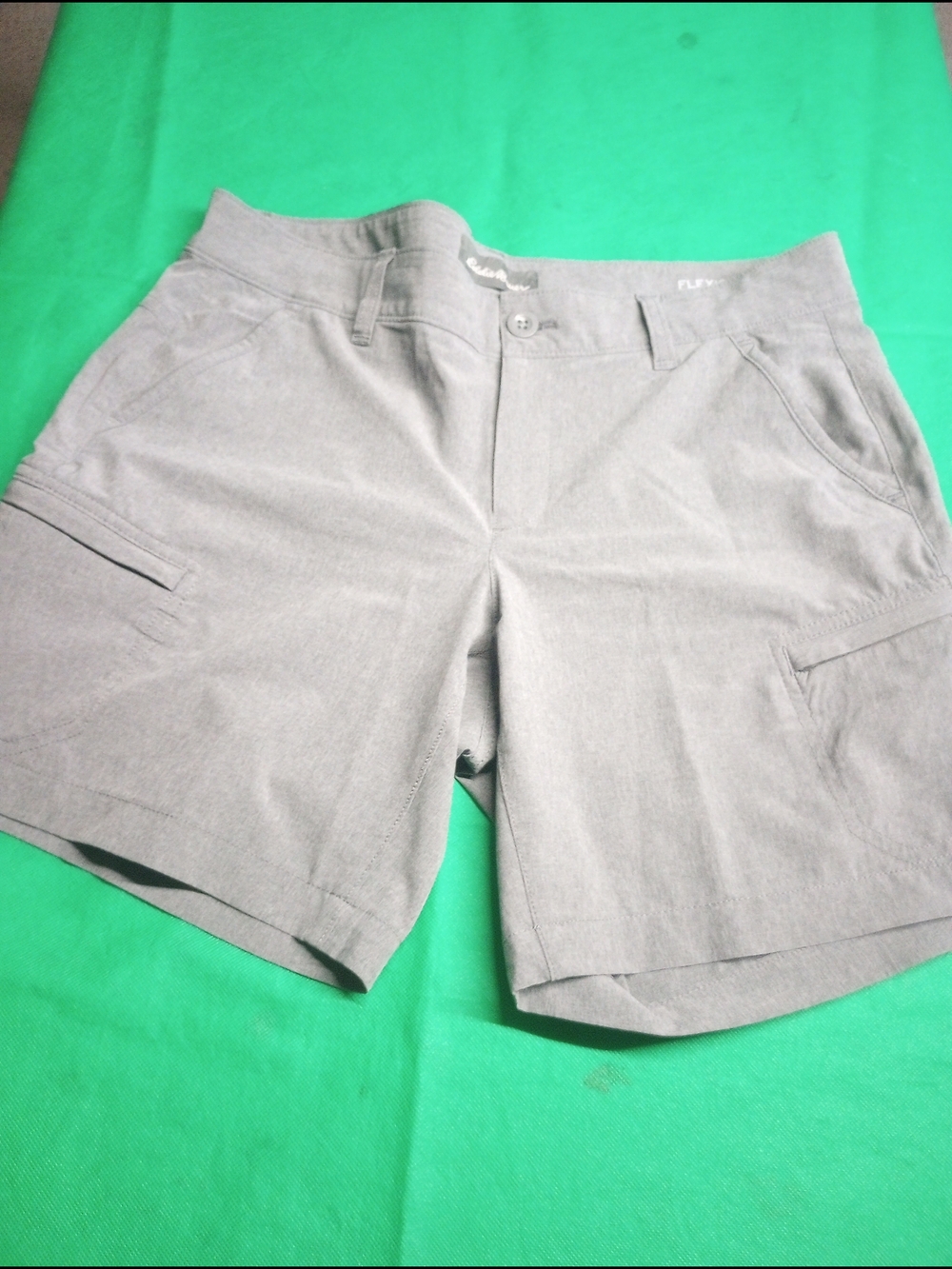 Eddie Bauer Gray Flexion Amphib Casual Shorts Size 6